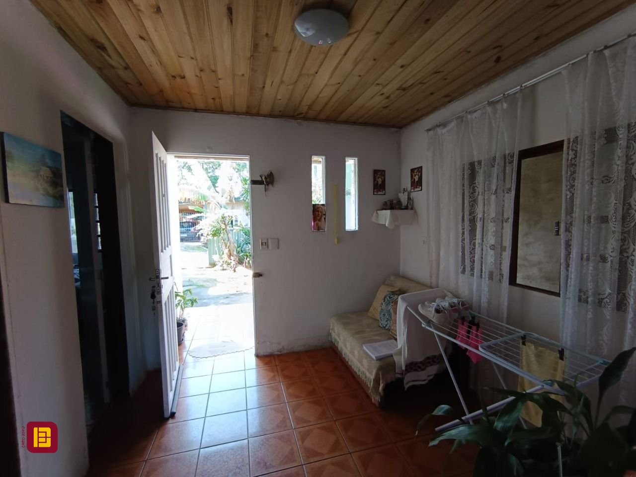Casa com 125m², no bairro Vargem do Bom Jesus em Florianópolis