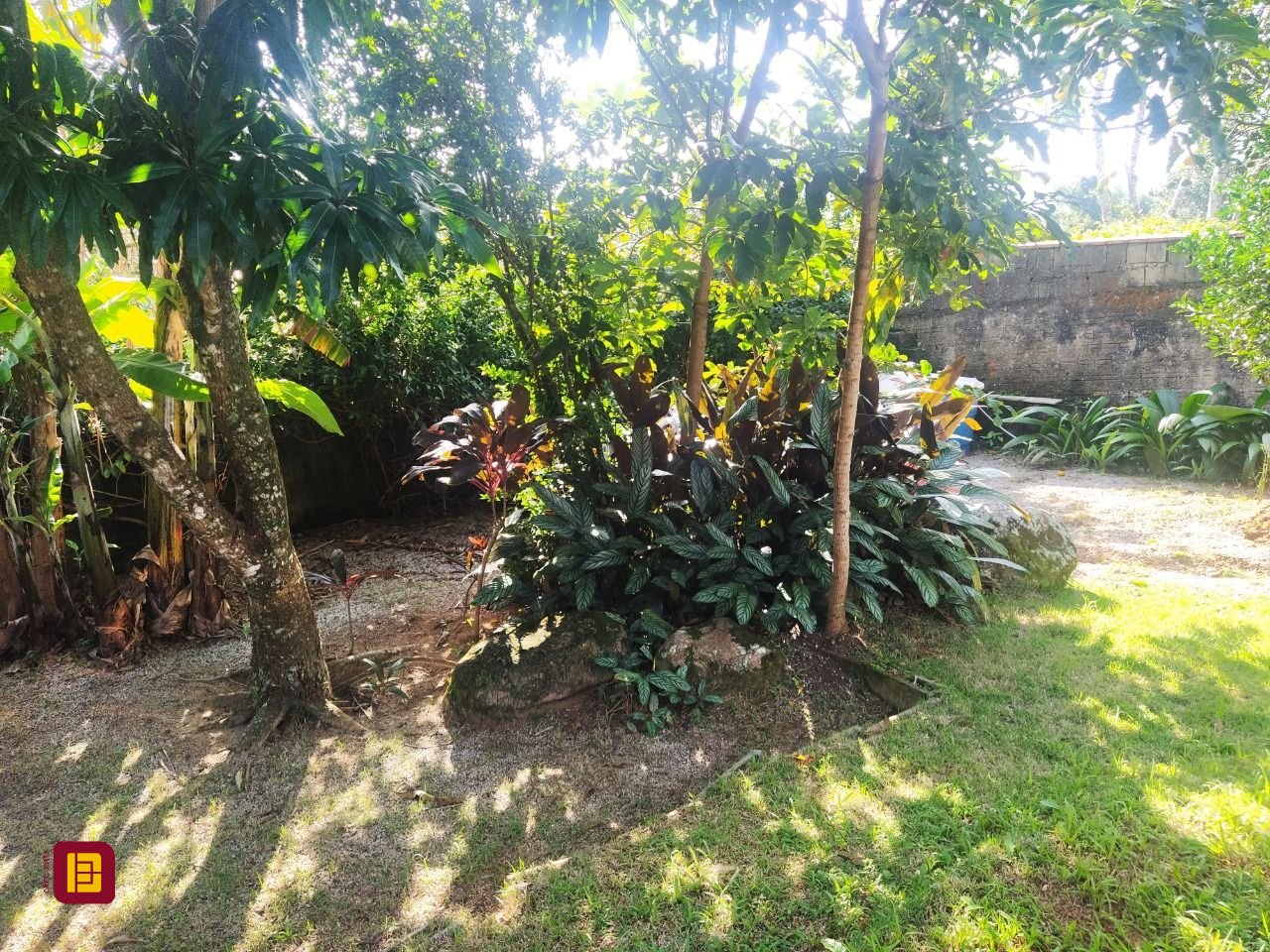 Casa com 85m², 2 quartos, 3 garagens, no bairro Ribeirão da Ilha em Florianópolis
