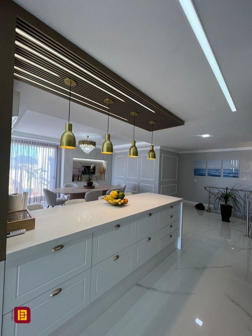 Cobertura com 195m², 6 quartos (sendo 3 suítes), 2 garagens, no bairro Ingleses em Florianópolis
