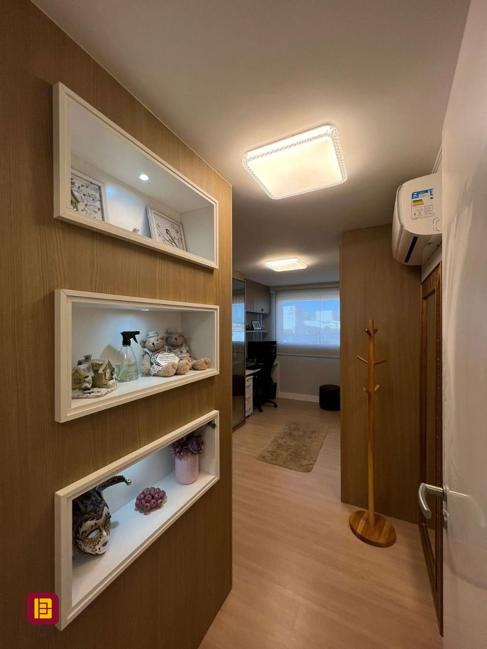 Cobertura com 195m², 6 quartos (sendo 3 suítes), 2 garagens, no bairro Ingleses em Florianópolis
