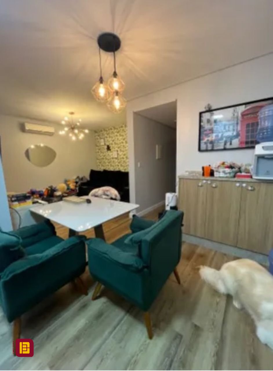 Apartamento com 70m², 3 quartos (sendo 1 suíte), 1 garagem, no bairro Ingleses em Florianópolis