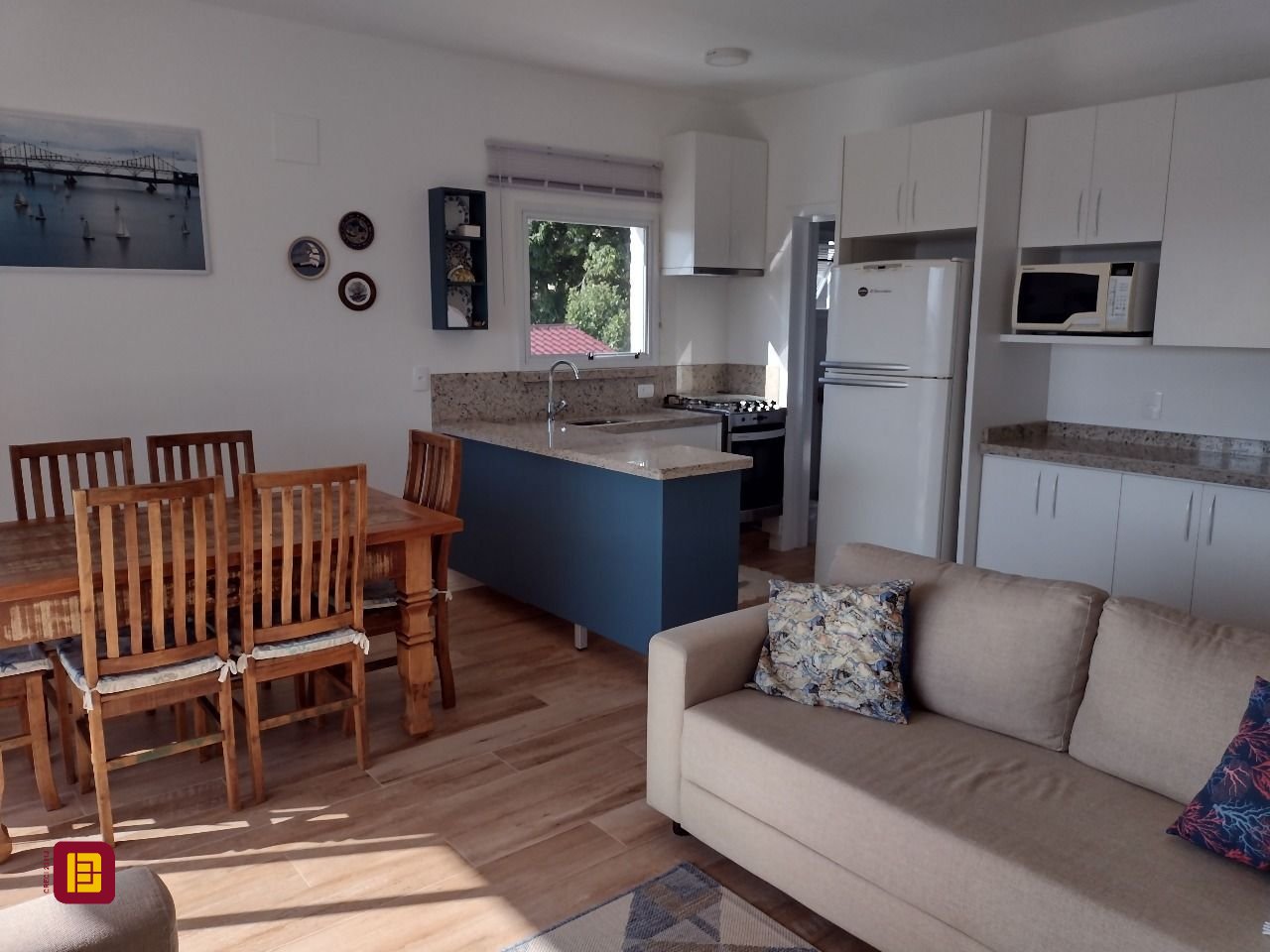 Apartamento com 96m², 4 quartos (sendo 1 suíte), 2 garagens, no bairro Jurerê em Florianópolis