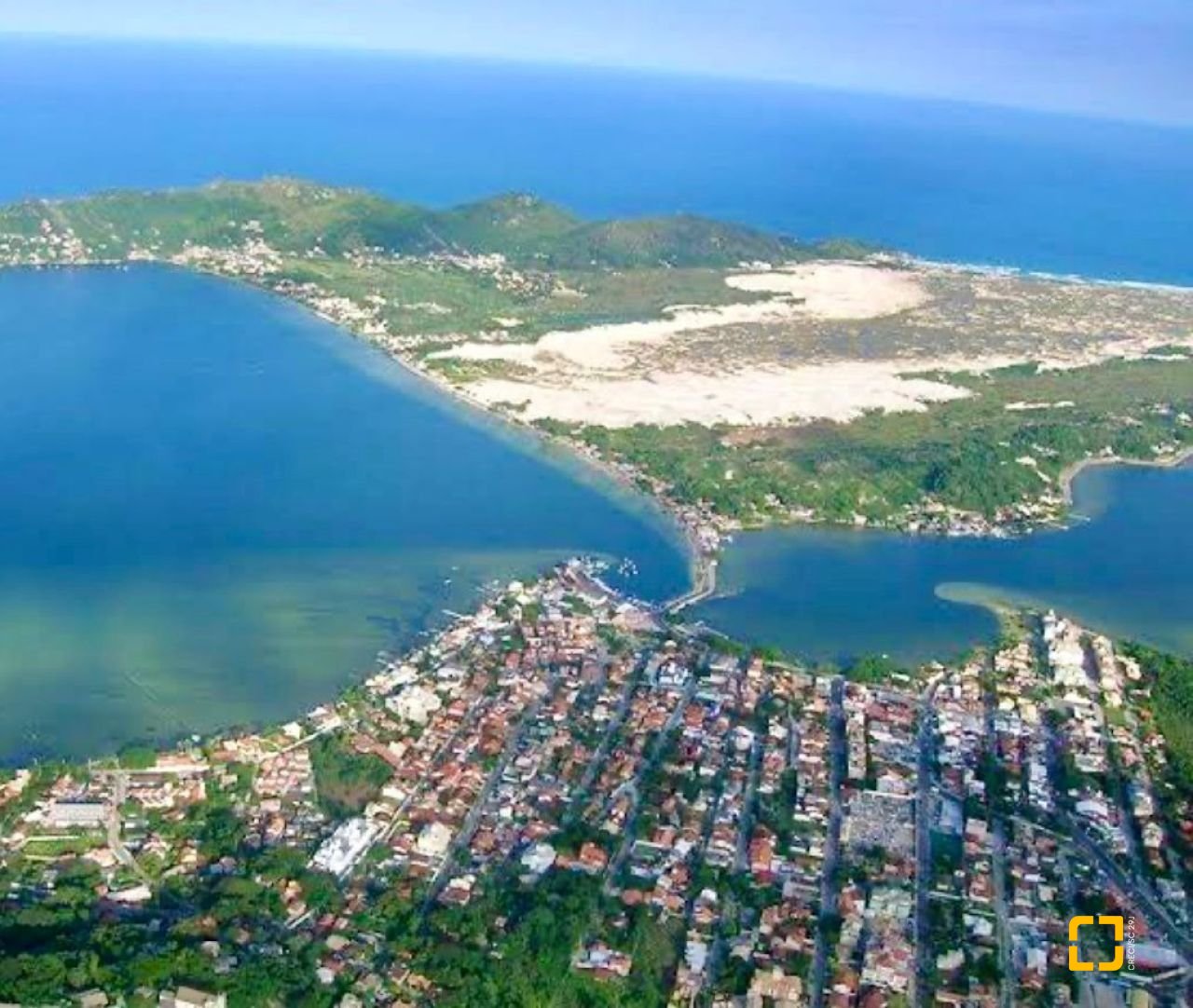 Casa com 179m², 6 quartos (sendo 3 suítes), no bairro Lagoa da Conceição em Florianópolis