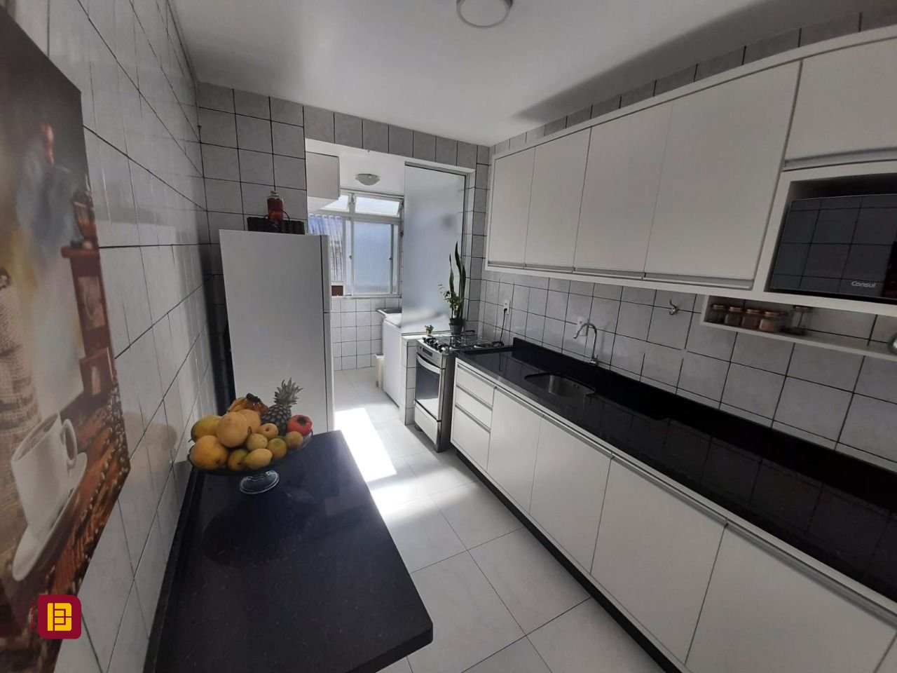 Apartamento com 62m², 2 quartos, 1 garagem, no bairro Roçado em São José