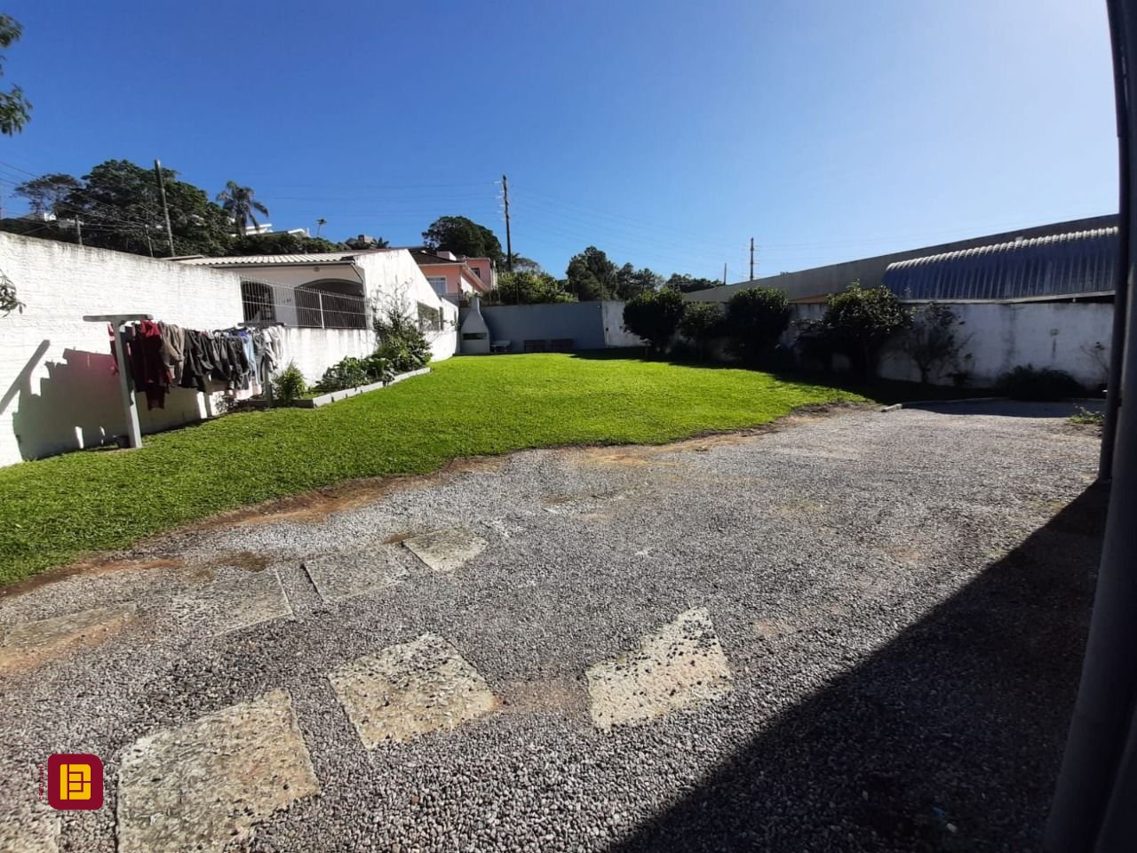 Apartamento com 62m², 2 quartos, 1 garagem, no bairro Roçado em São José