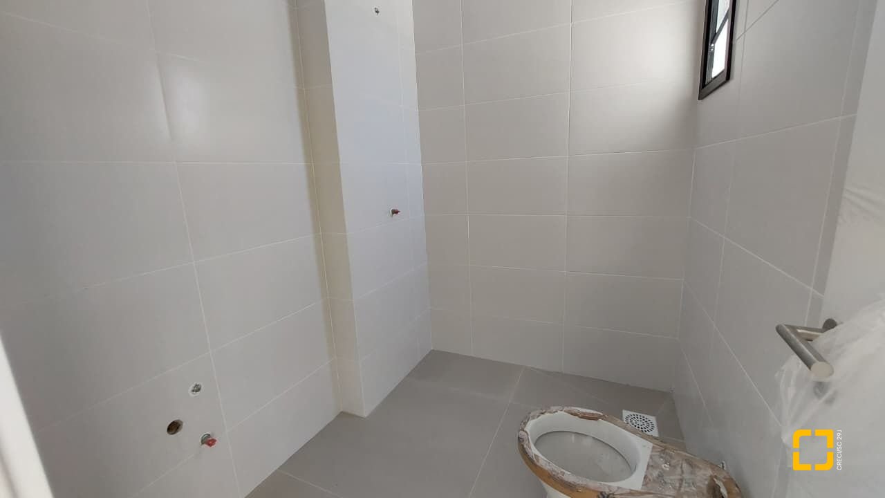 Studio com 37m², 1 quarto, 1 garagem, no bairro Ribeirão da Ilha em Florianópolis