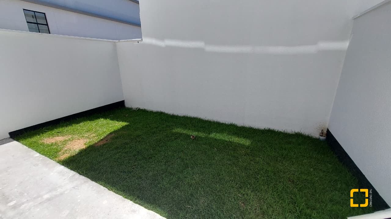Studio com 37m², 1 quarto, 1 garagem, no bairro Ribeirão da Ilha em Florianópolis