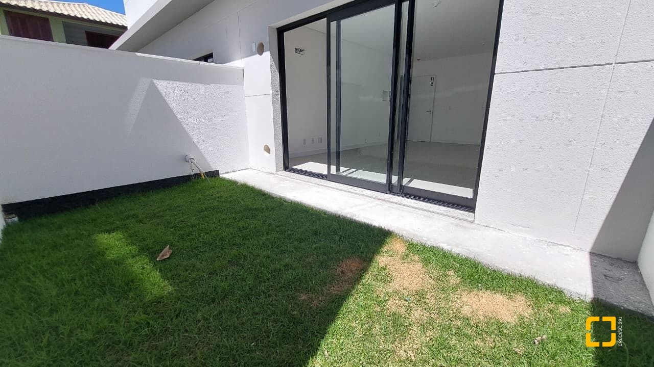 Studio com 37m², 1 quarto, 1 garagem, no bairro Ribeirão da Ilha em Florianópolis