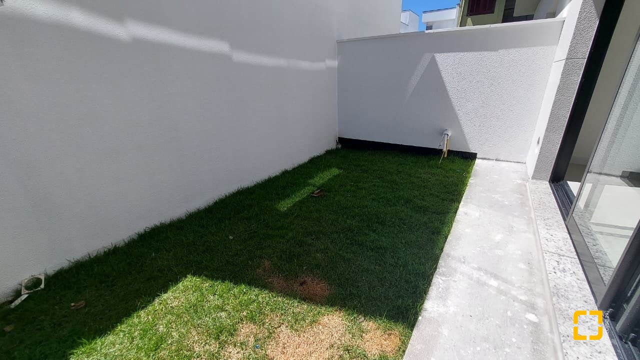 Studio com 37m², 1 quarto, 1 garagem, no bairro Ribeirão da Ilha em Florianópolis