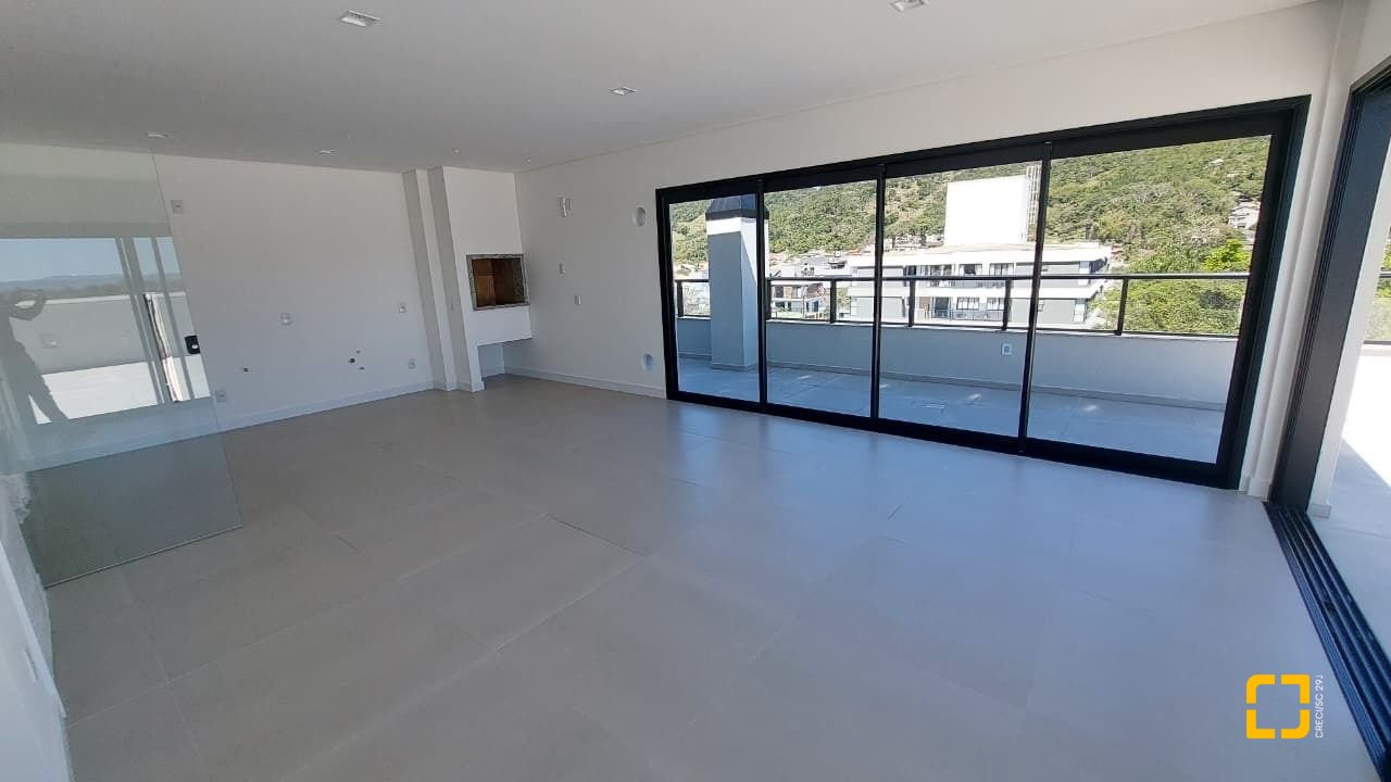 Studio com 37m², 1 quarto, 1 garagem, no bairro Ribeirão da Ilha em Florianópolis