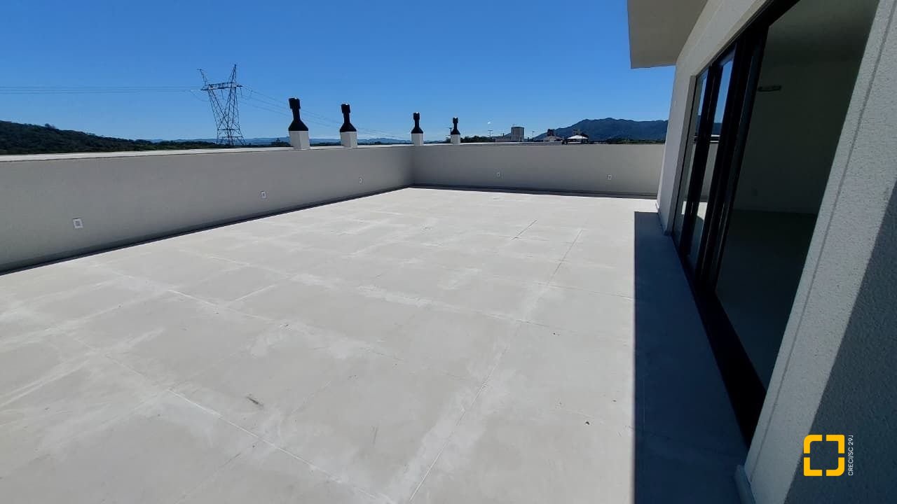 Studio com 37m², 1 quarto, 1 garagem, no bairro Ribeirão da Ilha em Florianópolis