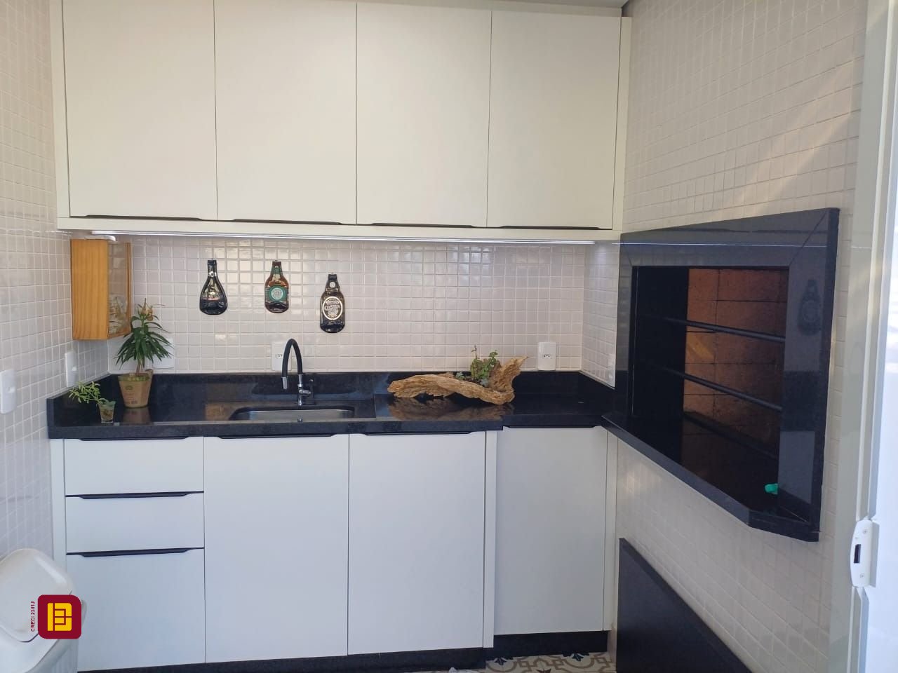 Cobertura com 237m², 3 quartos (sendo 3 suítes), 1 garagem, no bairro Açores em Florianópolis