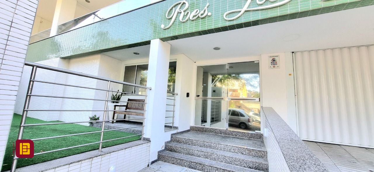 Apartamento com 93m², 2 quartos, 2 garagens, no bairro Trindade em Florianópolis