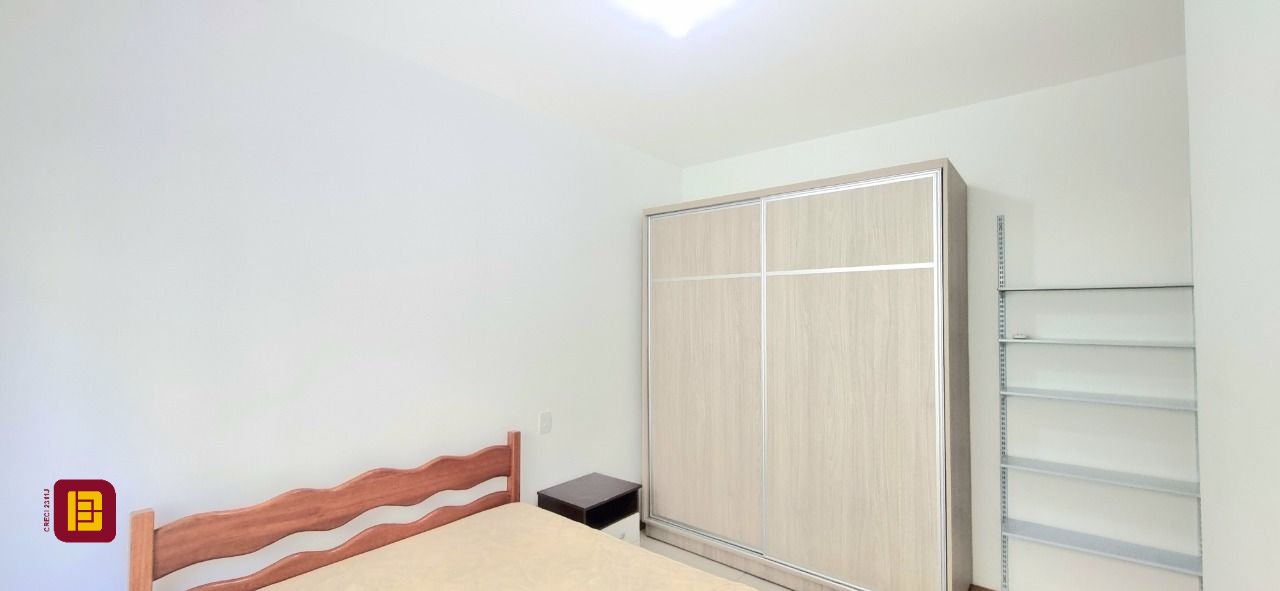 Apartamento com 93m², 2 quartos, 2 garagens, no bairro Trindade em Florianópolis