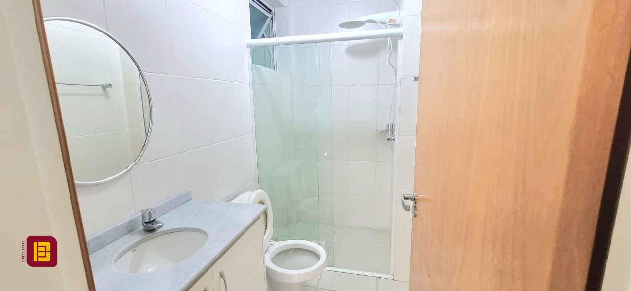Apartamento com 93m², 2 quartos, 2 garagens, no bairro Trindade em Florianópolis