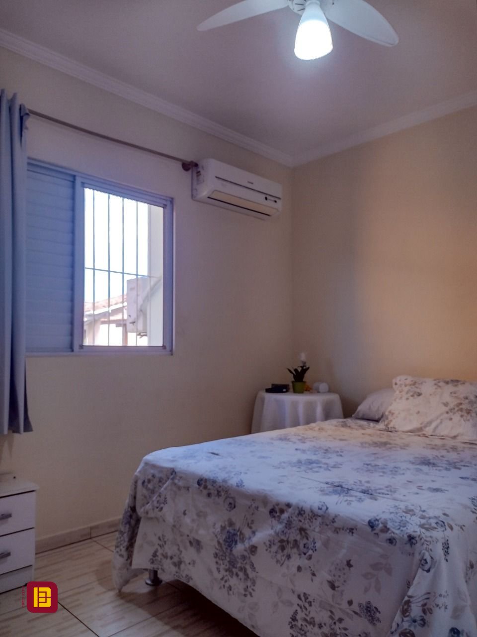 Casa com 120m², 4 quartos (sendo 1 suíte), 1 garagem, no bairro Cachoeira do Bom Jesus em Florianópolis