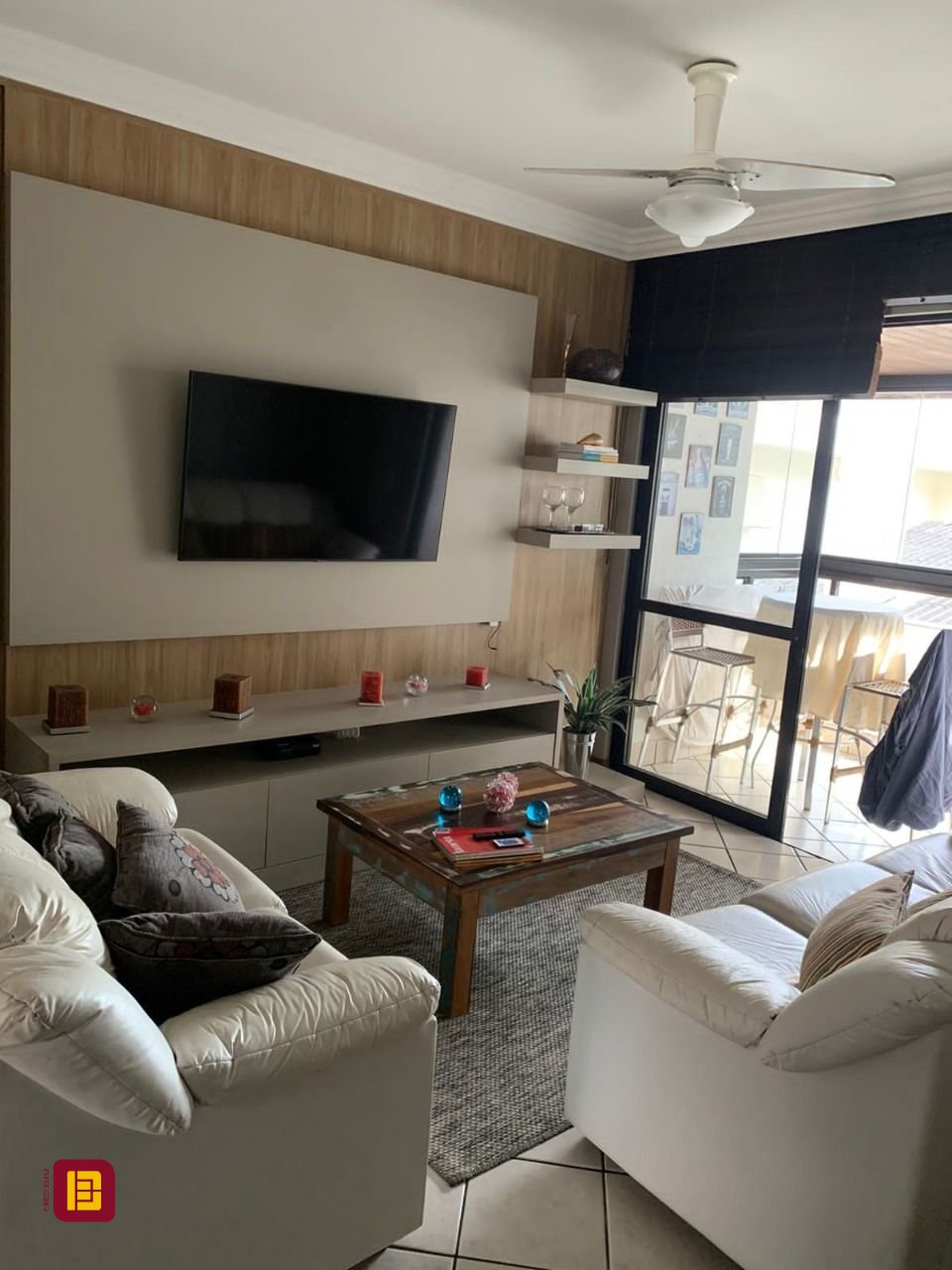 Apartamento com 80m², 4 quartos (sendo 1 suíte), 2 garagens, no bairro Praia Brava em Florianópolis