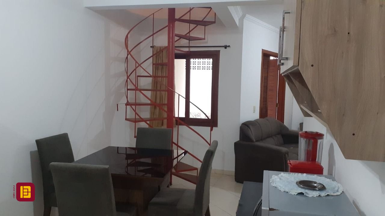 Casa com 85m², 2 quartos, 1 garagem, no bairro Ingleses em Florianópolis