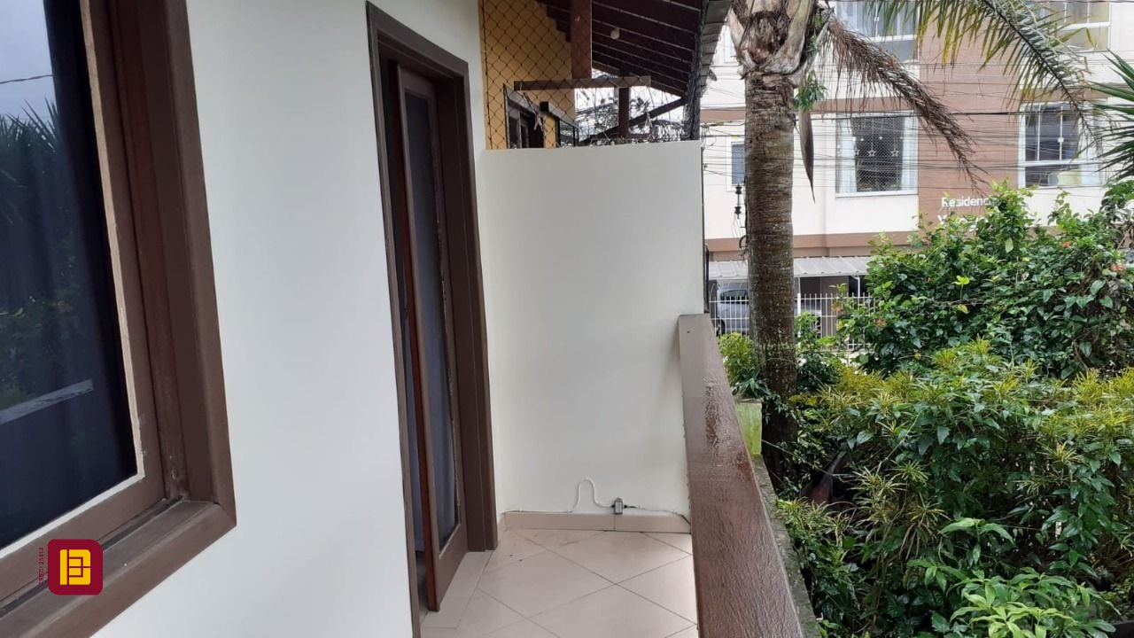 Casa com 85m², 2 quartos, 1 garagem, no bairro Ingleses em Florianópolis