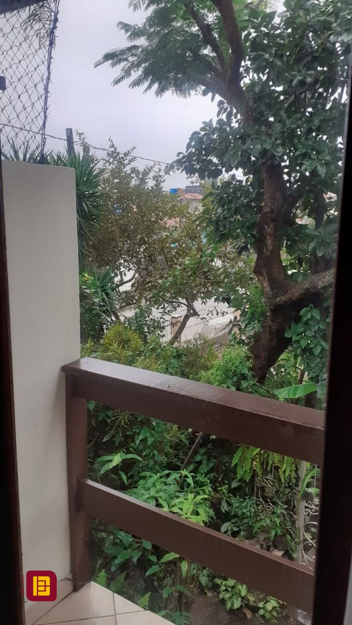Casa com 85m², 2 quartos, 1 garagem, no bairro Ingleses em Florianópolis