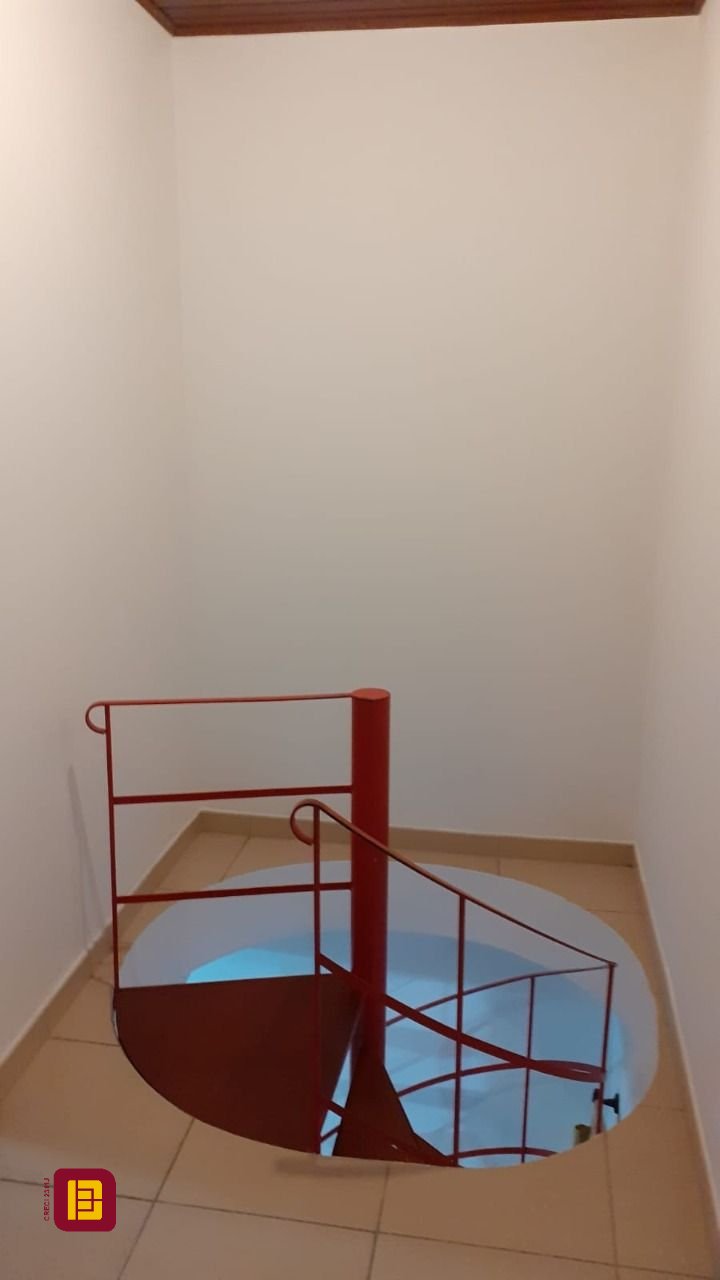 Casa com 85m², 2 quartos, 1 garagem, no bairro Ingleses em Florianópolis