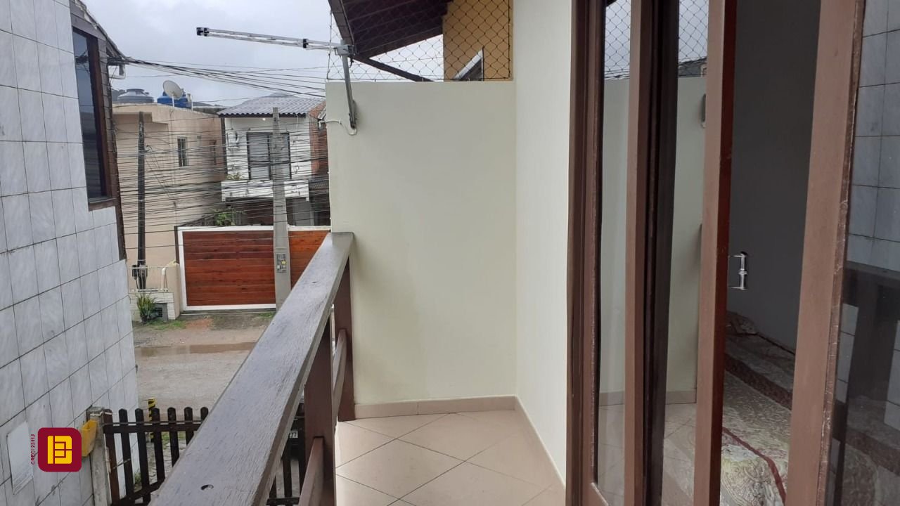 Casa com 85m², 2 quartos, 1 garagem, no bairro Ingleses em Florianópolis