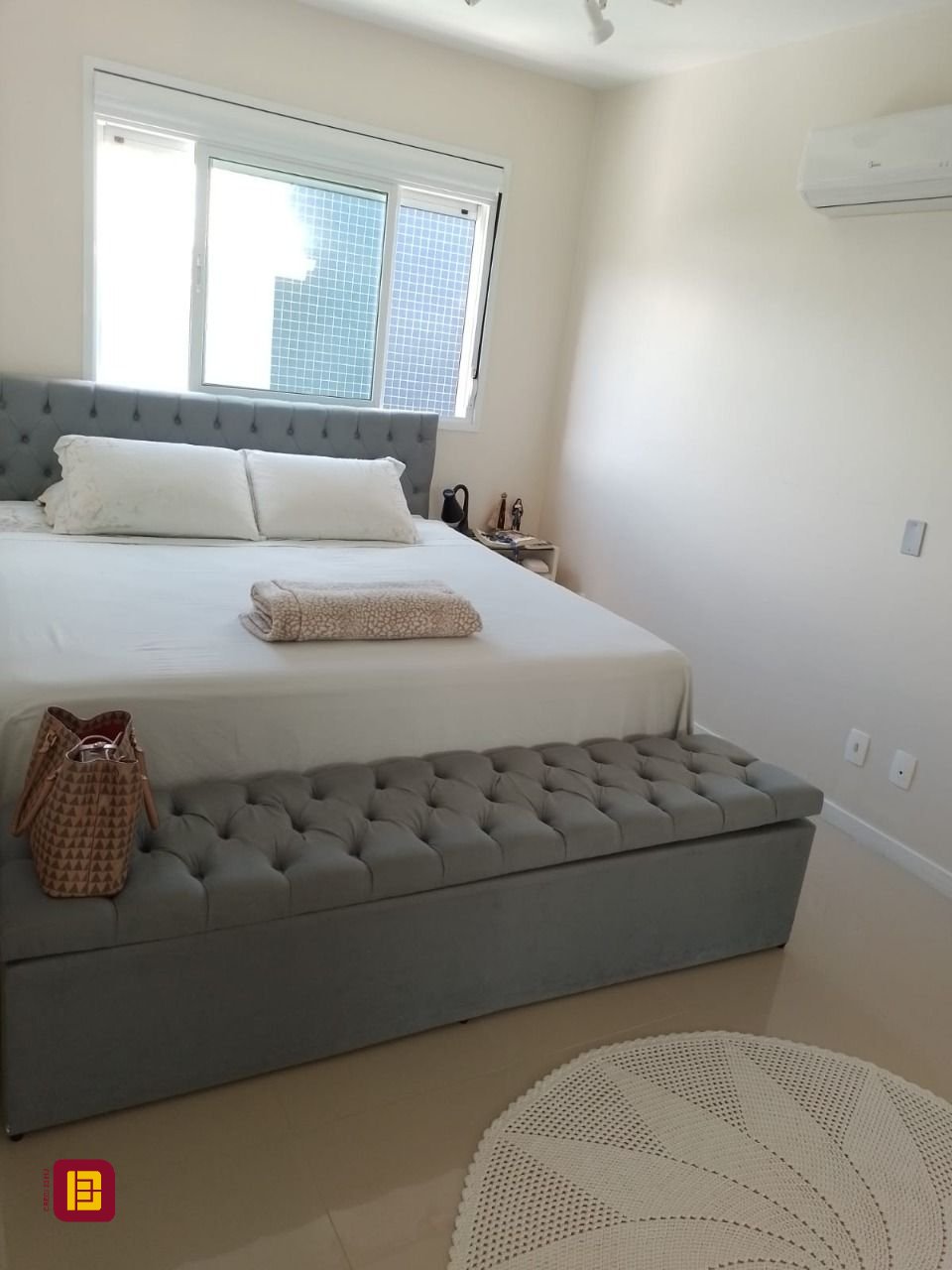 Cobertura com 95m², 2 quartos (sendo 1 suíte), 2 garagens, no bairro Açores em Florianópolis