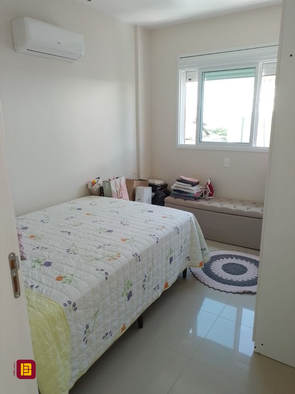 Cobertura com 95m², 2 quartos (sendo 1 suíte), 2 garagens, no bairro Açores em Florianópolis