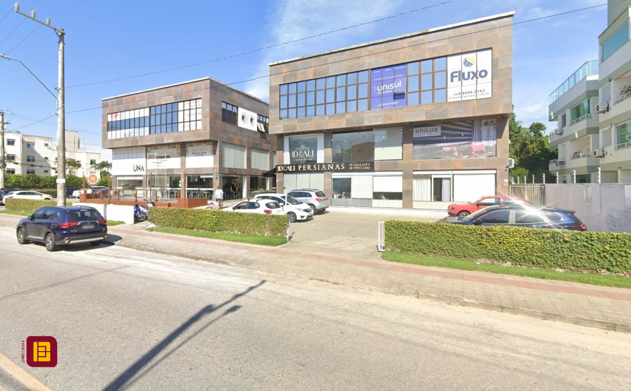Sala com 65m², no bairro Ingleses em Florianópolis