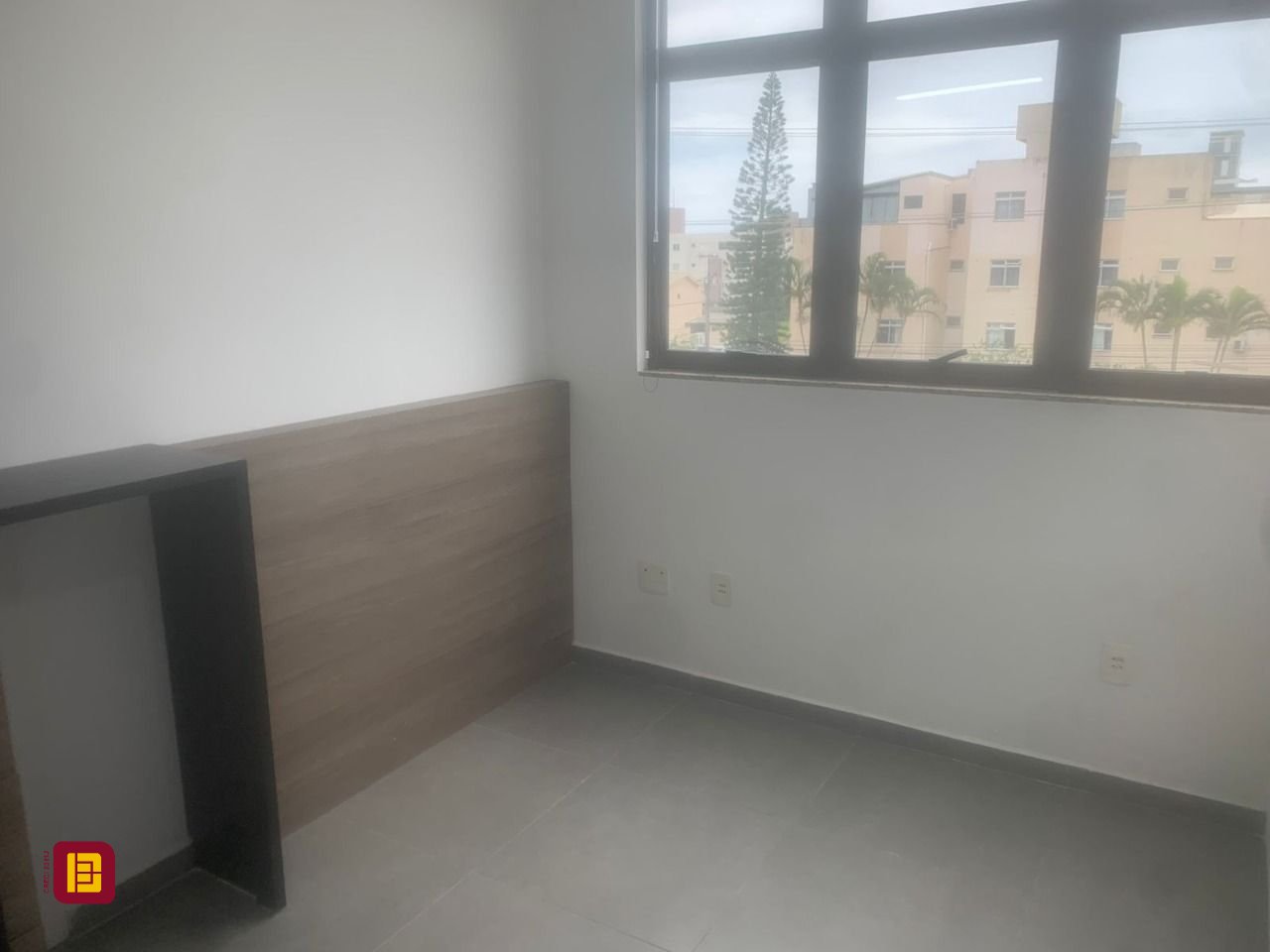 Sala com 65m², no bairro Ingleses em Florianópolis