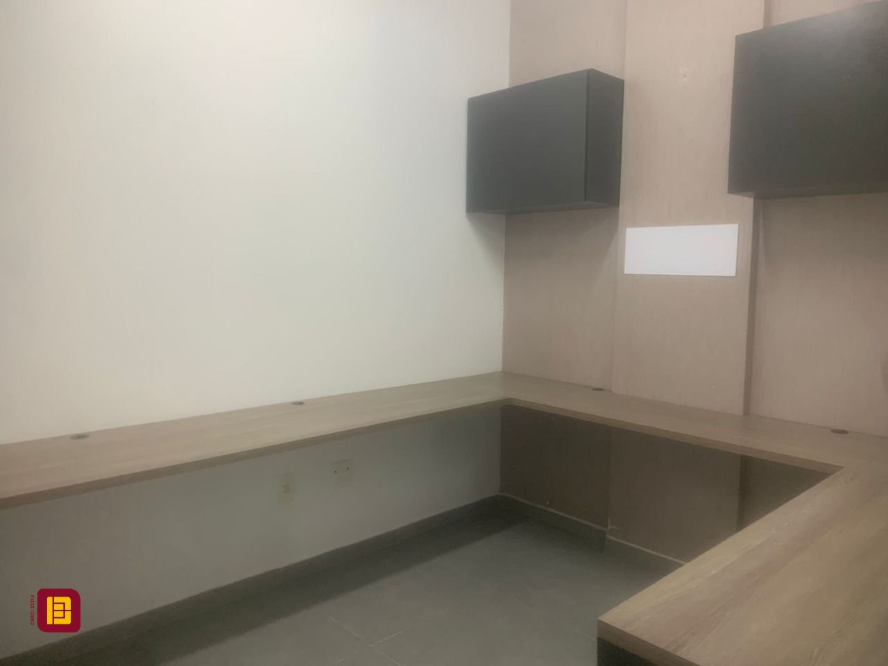 Sala com 65m², no bairro Ingleses em Florianópolis
