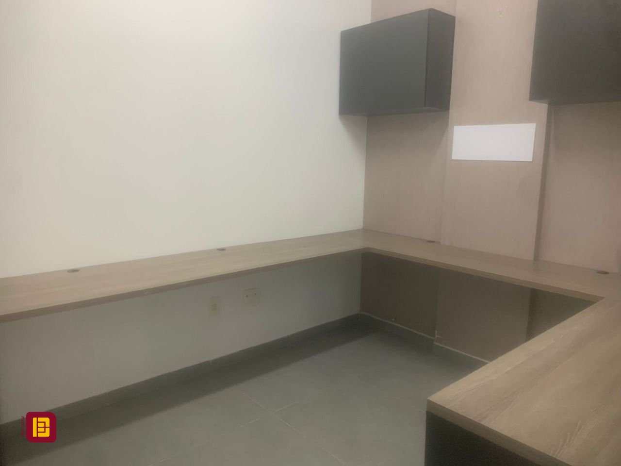 Sala com 65m², no bairro Ingleses em Florianópolis