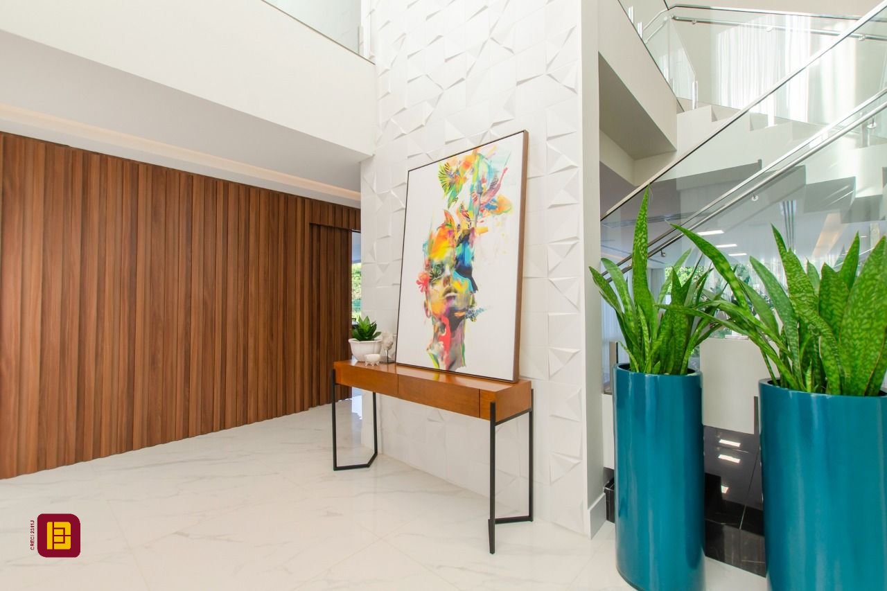 Casa de Condomínio com 942m², 6 quartos (sendo 5 suítes), 4 garagens, no bairro Cacupé em Florianópolis