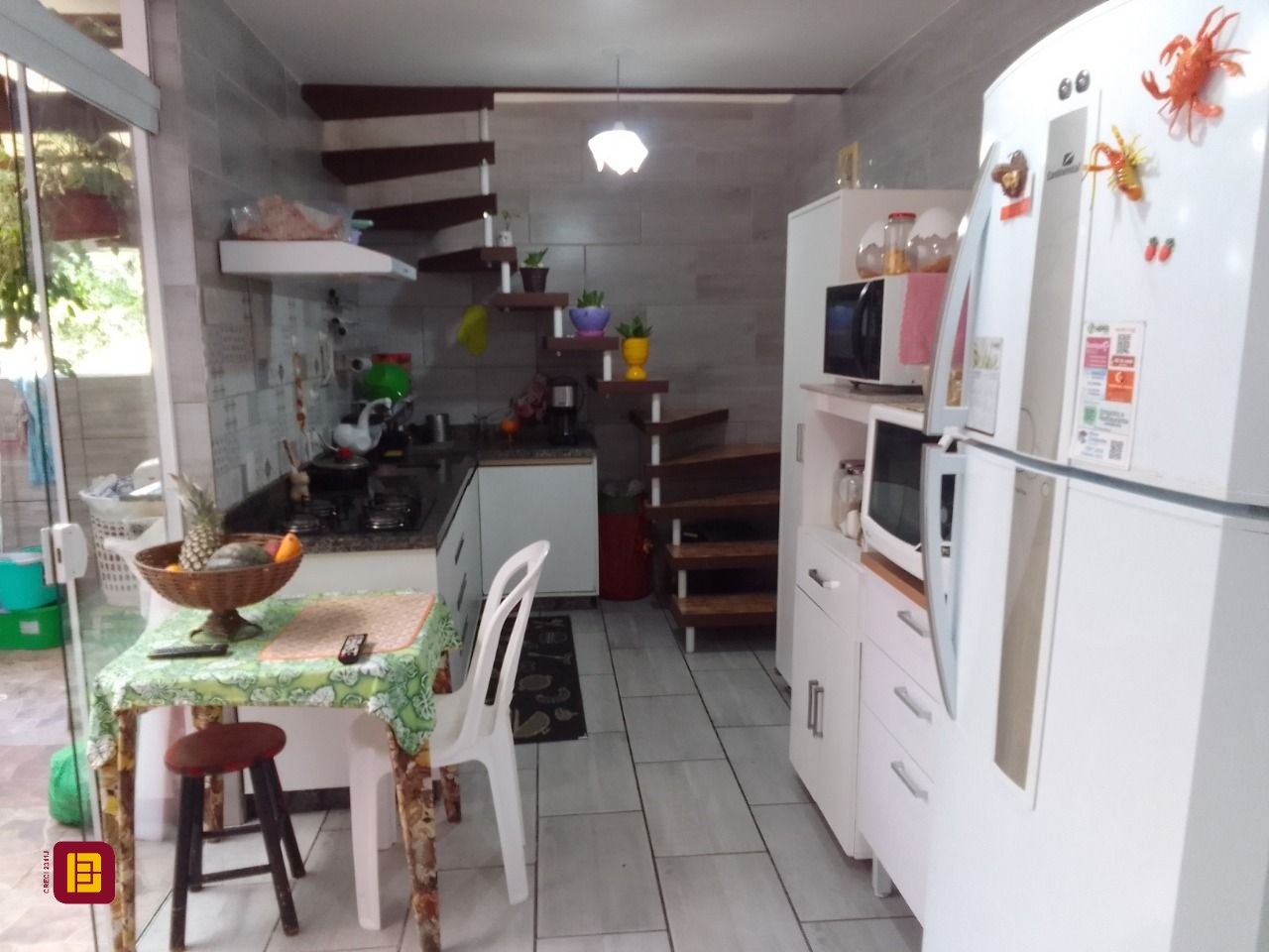 Casa com 100m², 2 quartos (sendo 1 suíte), 1 garagem, no bairro Rio Tavares em Florianópolis