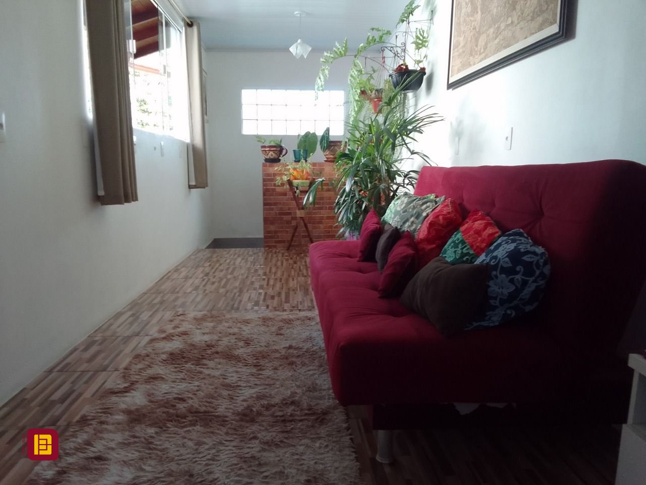 Casa com 100m², 2 quartos (sendo 1 suíte), 1 garagem, no bairro Rio Tavares em Florianópolis