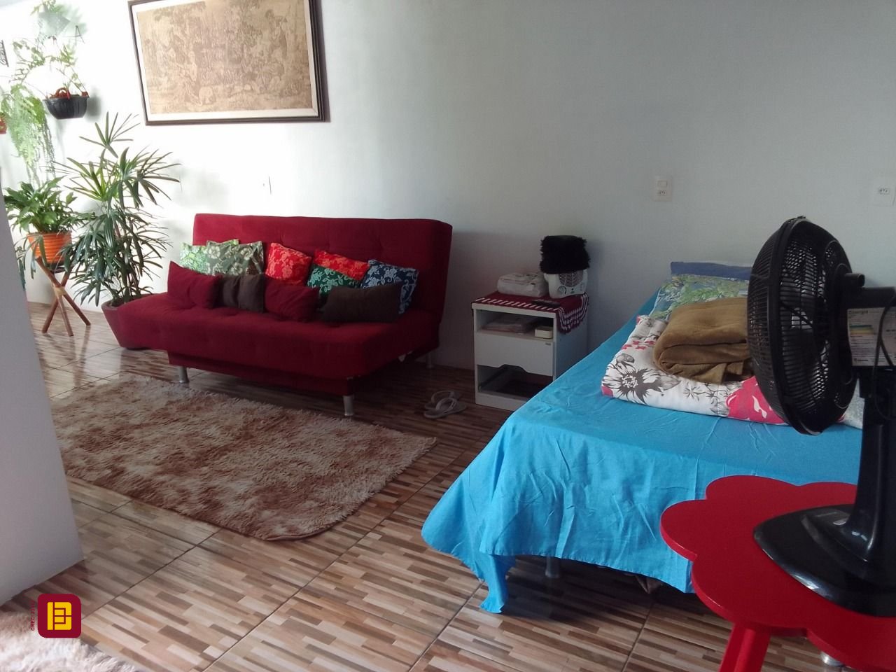 Casa com 100m², 2 quartos (sendo 1 suíte), 1 garagem, no bairro Rio Tavares em Florianópolis
