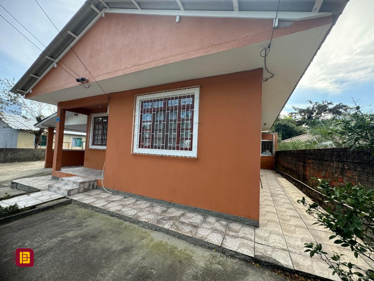 Terreno com 1036m², no bairro Rio Tavares em Florianópolis