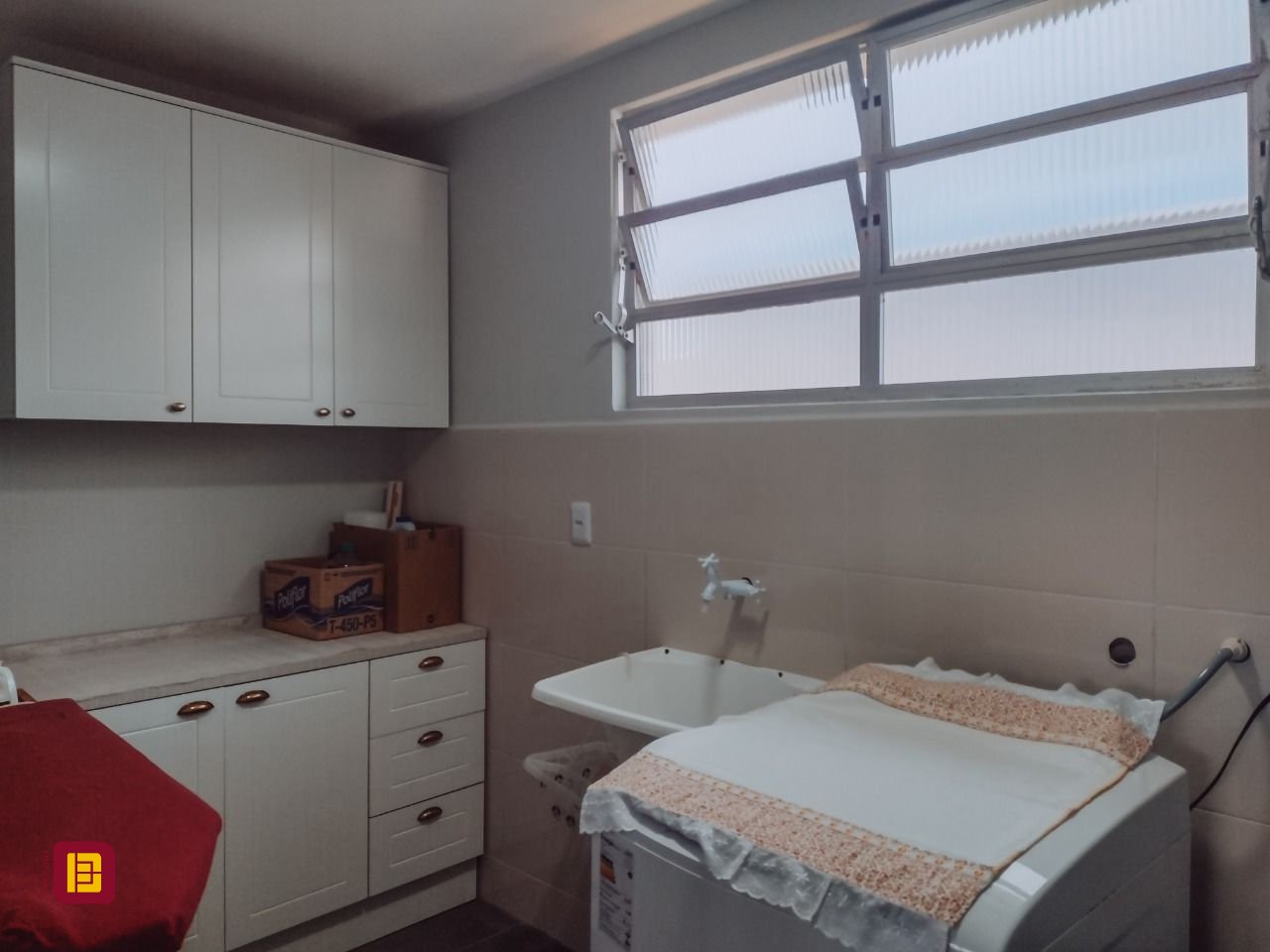 Casa com 132m², 6 quartos (sendo 2 suítes), 2 garagens, no bairro Ingleses em Florianópolis