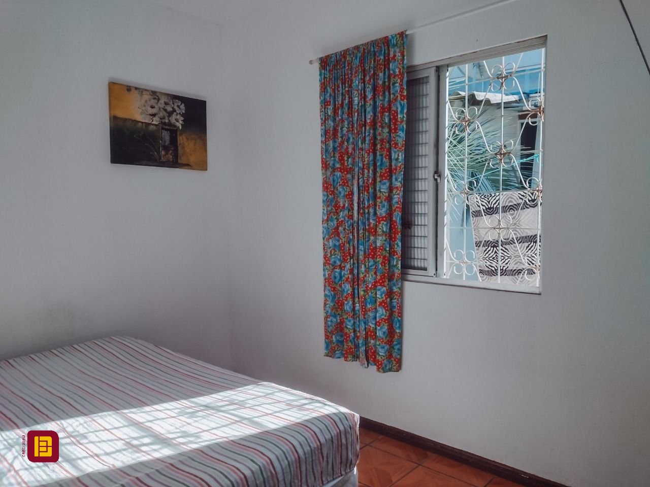 Casa com 133m², 7 quartos (sendo 2 suítes), 3 garagens, no bairro Ingleses em Florianópolis