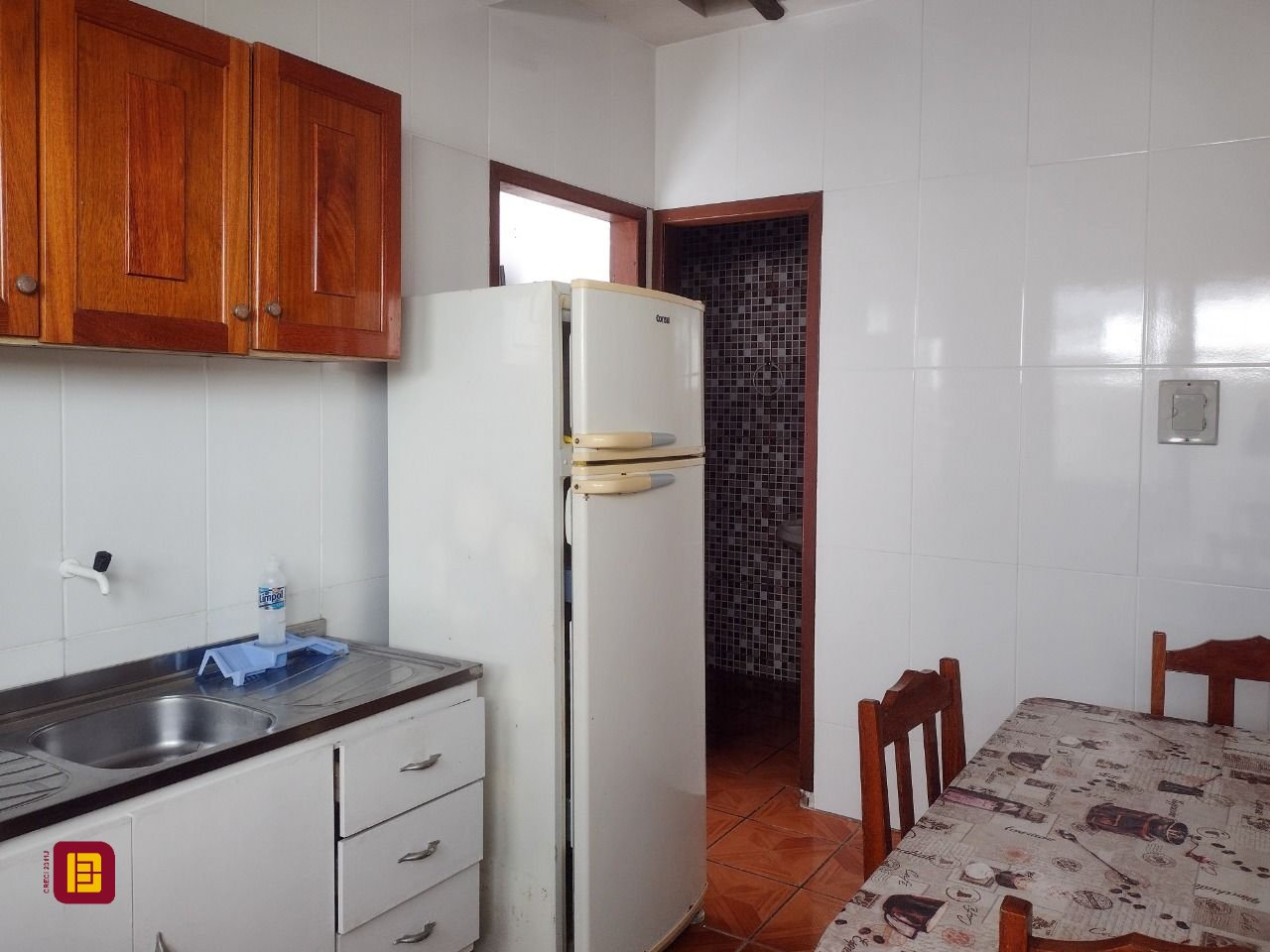 Casa com 133m², 7 quartos (sendo 2 suítes), 3 garagens, no bairro Ingleses em Florianópolis