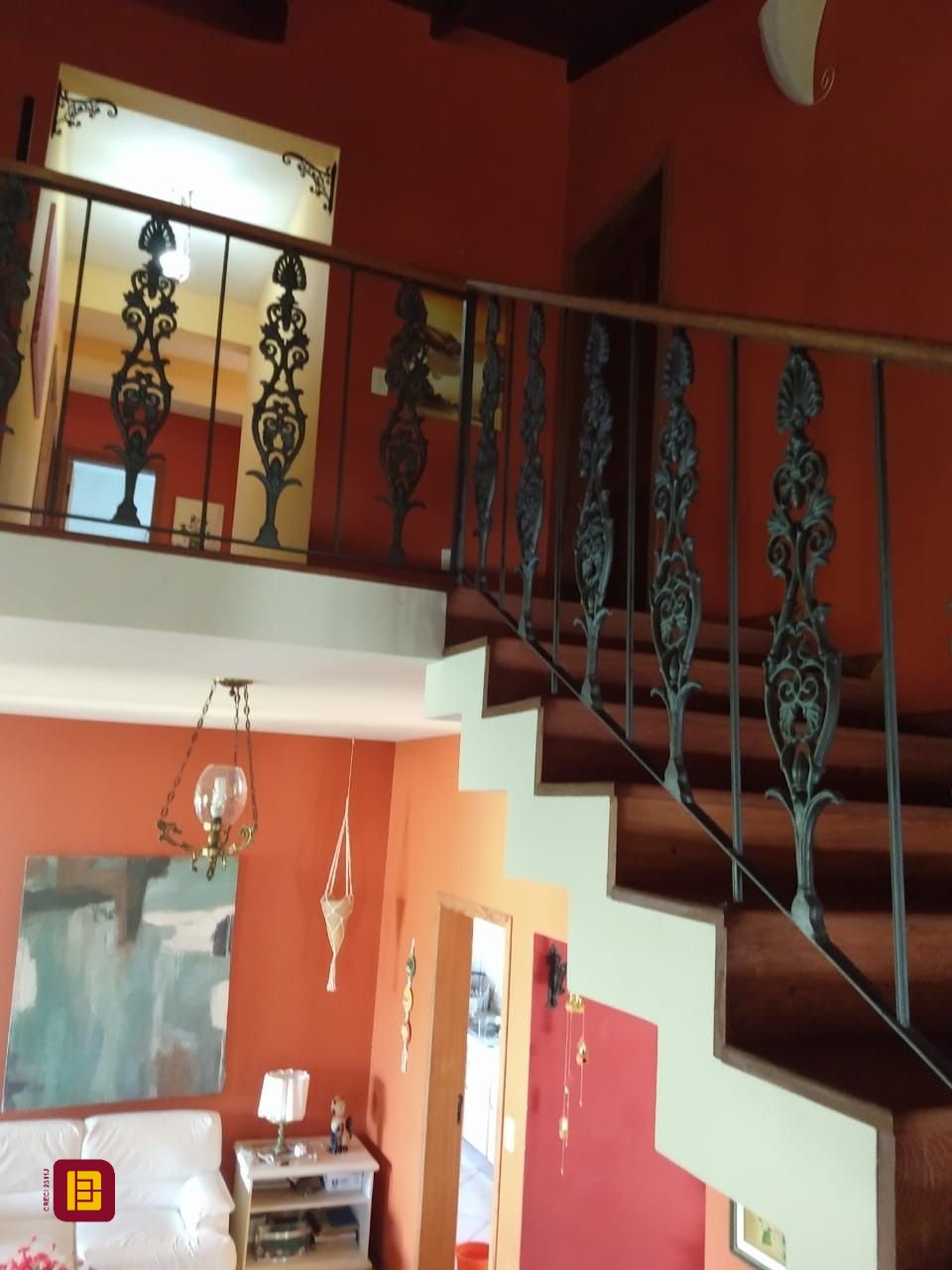 Casa com 430m², 5 quartos (sendo 1 suíte), 4 garagens, no bairro Lagoa da Conceição em Florianópolis