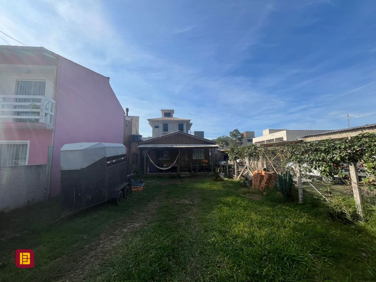 Casa com 576m², 5 quartos, no bairro Campeche em Florianópolis