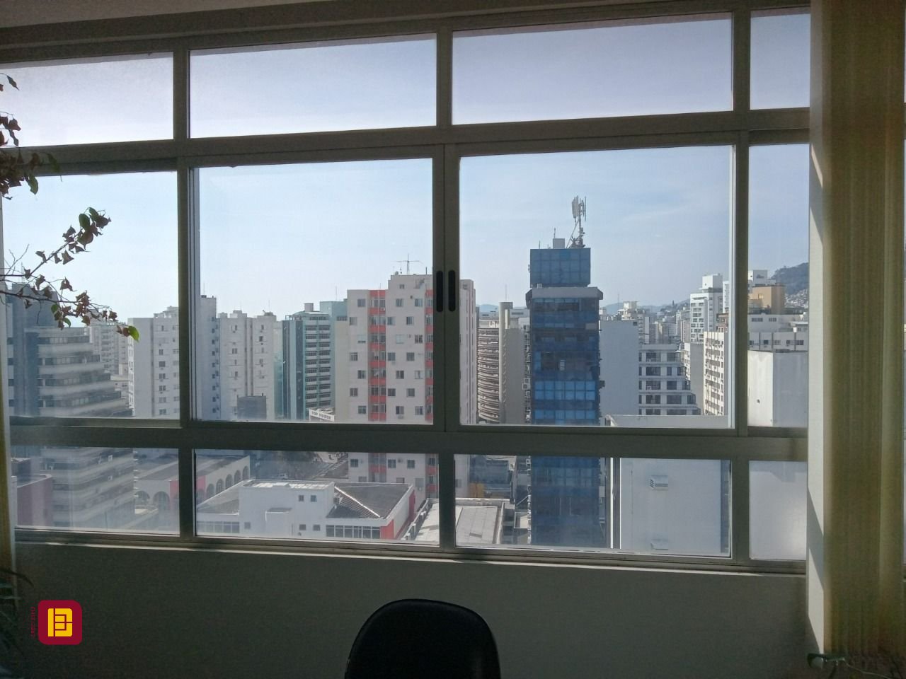 Apartamento com 102m², 3 quartos, no bairro Centro em Florianópolis