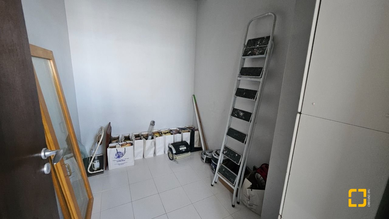 Apartamento com 102m², 3 quartos, no bairro Centro em Florianópolis