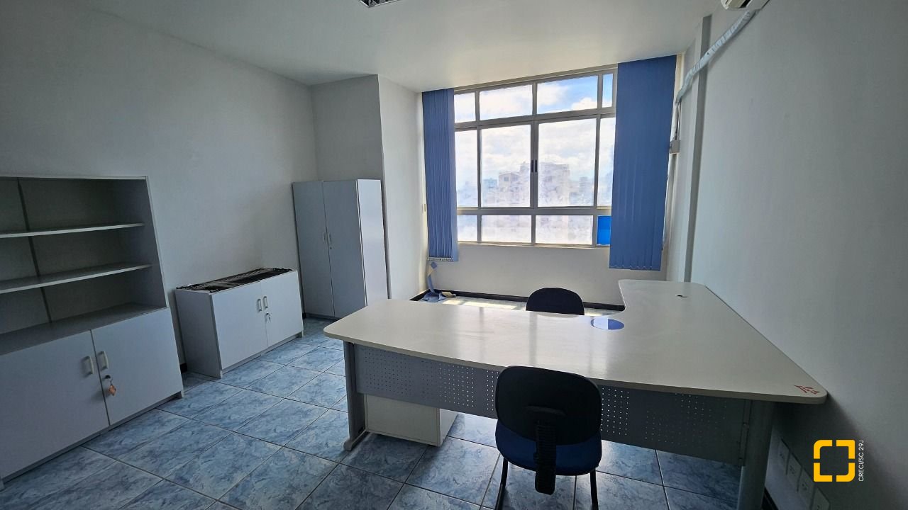 Apartamento com 102m², 3 quartos, no bairro Centro em Florianópolis