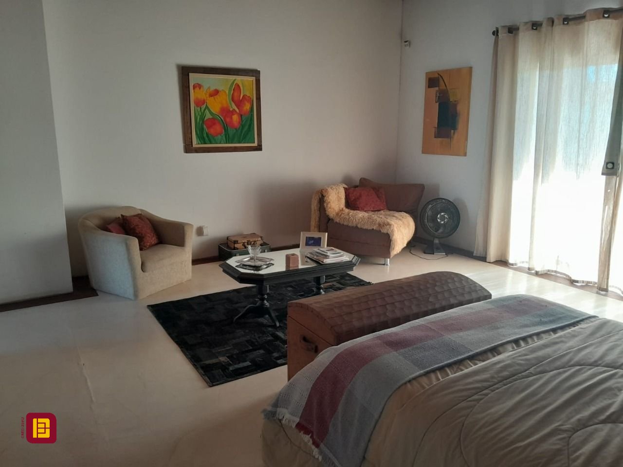 Casa de Condomínio com 267m², 9 quartos (sendo 4 suítes), no bairro Cachoeira do Bom Jesus em Florianópolis