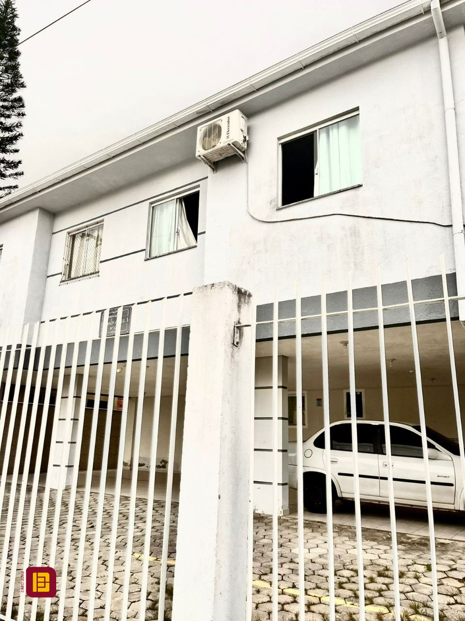 Apartamento com 72m², 4 quartos (sendo 1 suíte), 1 garagem, no bairro Ingleses em Florianópolis