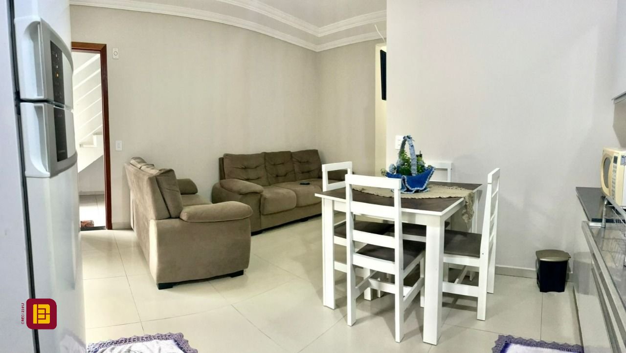 Apartamento com 72m², 4 quartos (sendo 1 suíte), 1 garagem, no bairro Ingleses em Florianópolis