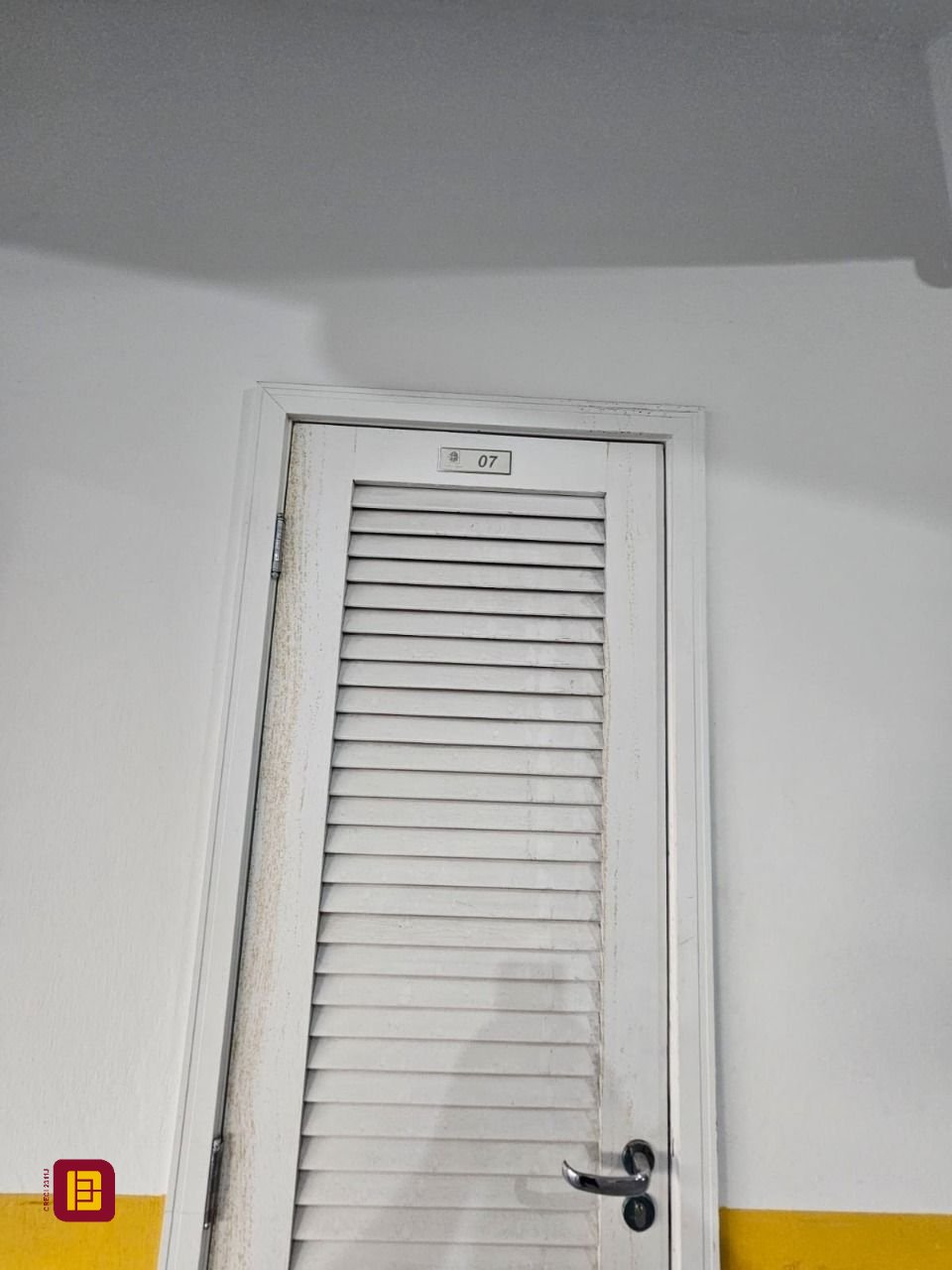 Apartamento com 92m², 3 quartos (sendo 1 suíte), 1 garagem, no bairro Barreiros em São José