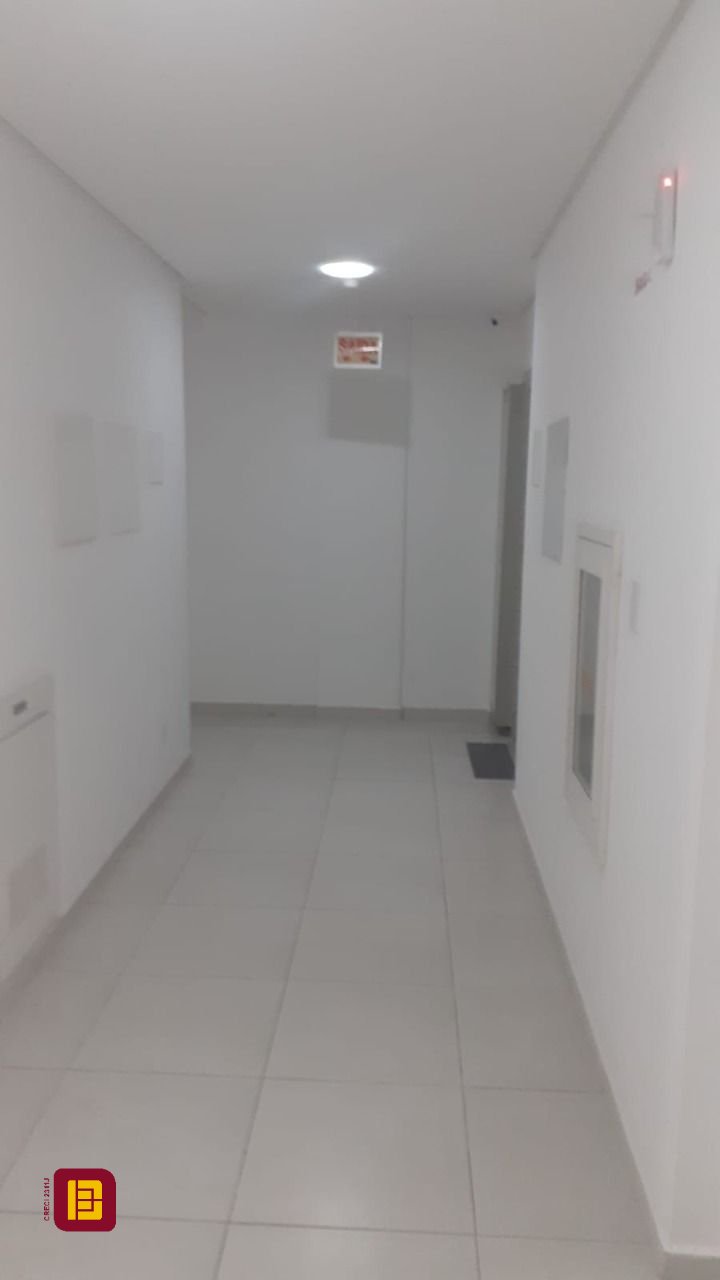 Cobertura com 252m², 6 quartos (sendo 2 suítes), 2 garagens, no bairro Ingleses em Florianópolis
